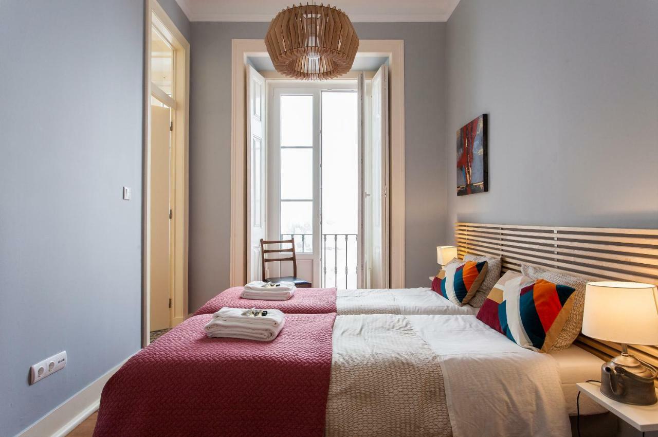 Bairro Alto 3 Bedroom Patio Flat! Лісабон Екстер'єр фото